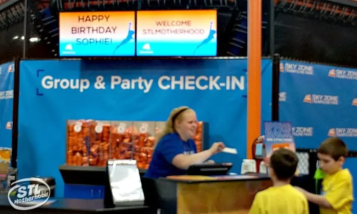 skyzone party checkin