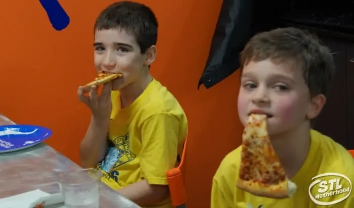 skyzone pizza