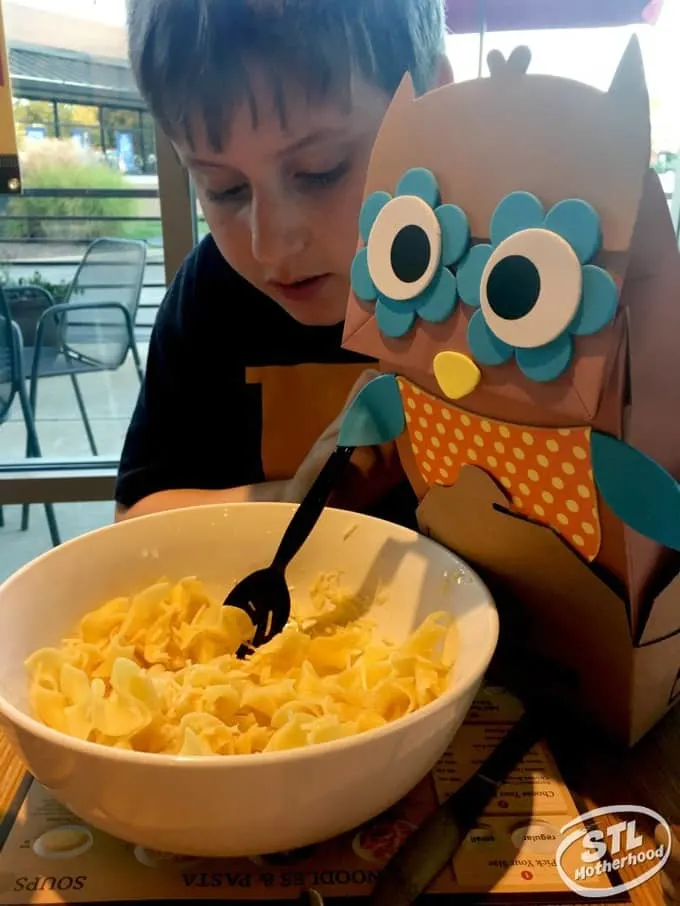 Noodles and Co kid friendly Mac and Cheese