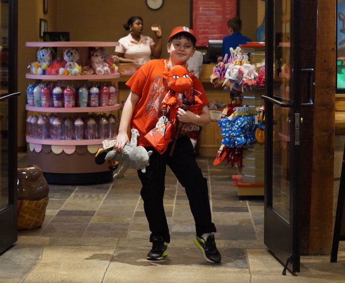 Great Wolf lodge creation station