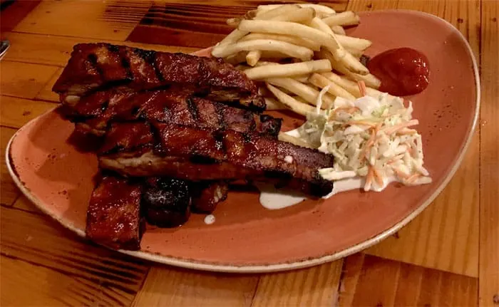 camp critter bar and grille ribs