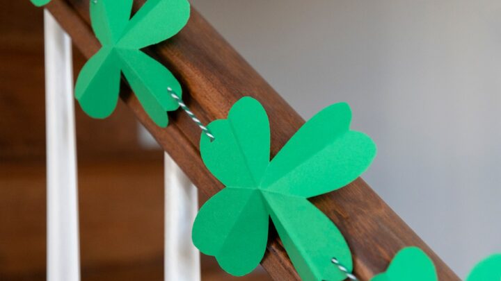 Image for How to Make a Paper Shamrock Garland