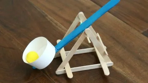 catapult made of popsicle sticks