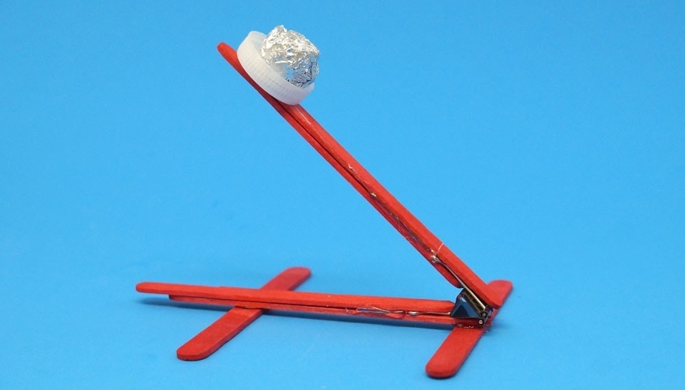 binder clip and popsicle stick catapult