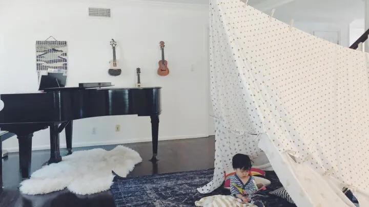 Image for Make a Blanket Fort Using Command Hooks