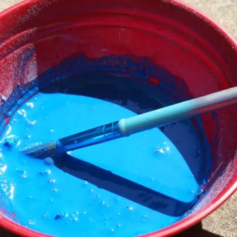 sidewalk chalk paint in blue