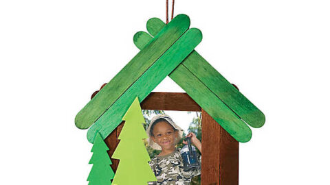 Image for Camp Picture Frame Craft Kit